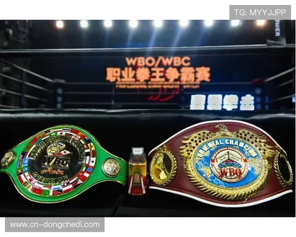 埃斯皮诺萨十一回合TKO赫盖成功卫冕，连续四次以KO方式守住WBO羽量级金腰带